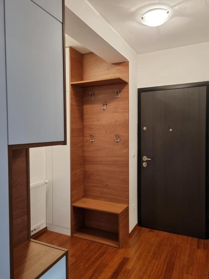 Modern 4-Star Luxury Apt - Wfh Ready, Free Parking Zágráb Kültér fotó