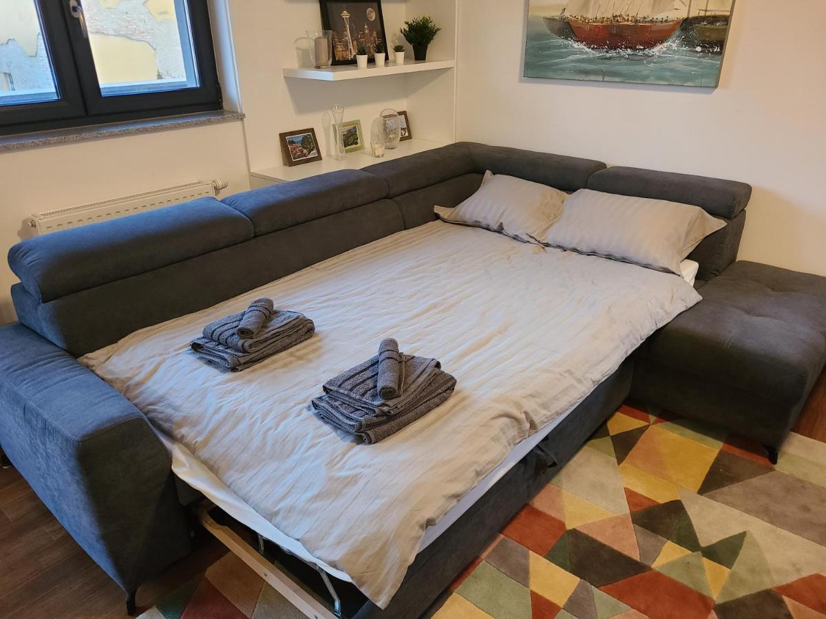 Modern 4-Star Luxury Apt - Wfh Ready, Free Parking Zágráb Kültér fotó
